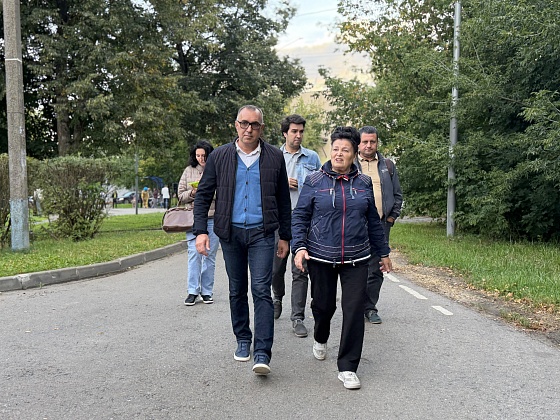 Aлeкceй Зoтoв пpoвeл oбхoд на хуторе Ильичевка 